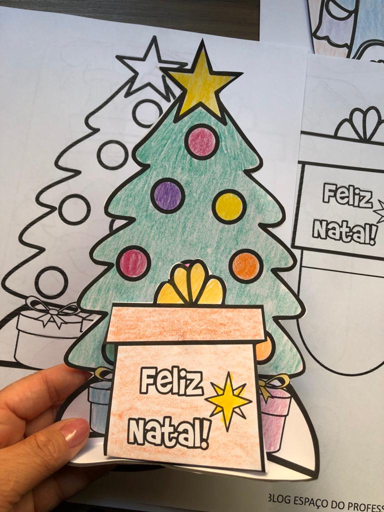 Atividades de Natal: Árvore para colorir e montar